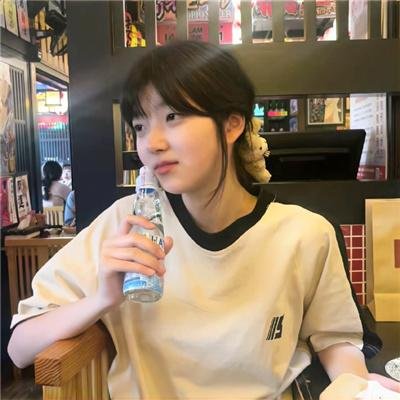江豚·风时舞